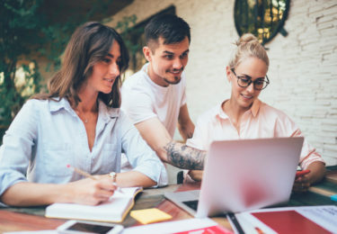 Projet e-marketing&nbsp;: un projet en collaboration avec des associations&nbsp;!